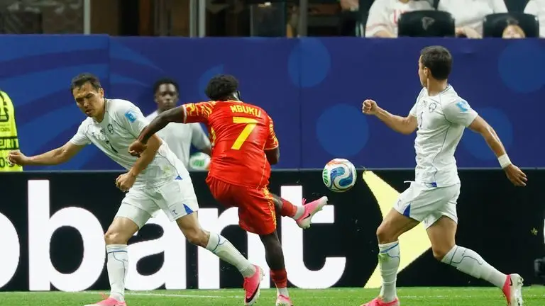2026年世界杯:刚果民主共和国3-1乌兹别克斯坦 - 约安·维萨闪耀,豹子队完成逆转胜利,晋级32强对阵英格兰