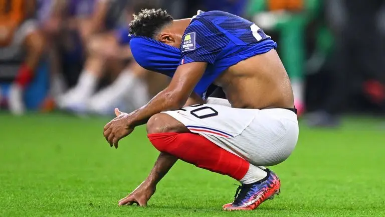 2026年世界杯:法国0-2西班牙 - 米克尔·奥亚扎巴尔和佩德罗·波罗的进球助力欧洲冠军晋级决赛