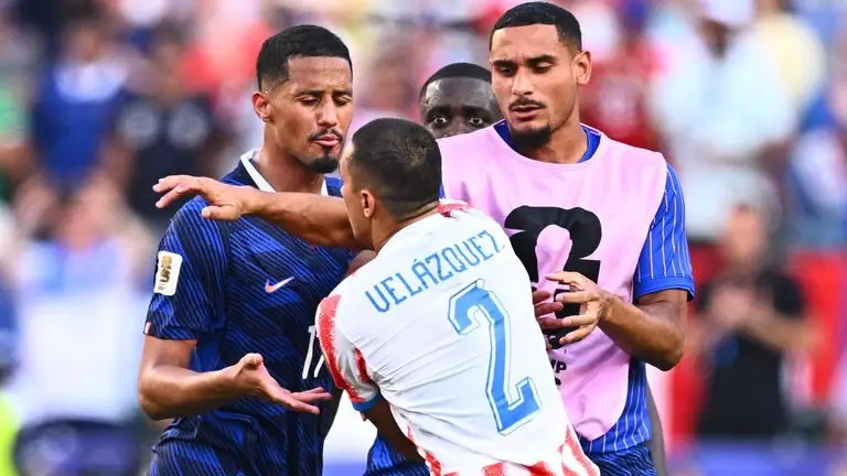 2026年世界杯:巴拉圭0-1法国 - 基利安·姆巴佩与梅西平起平坐,法国队晋级八强