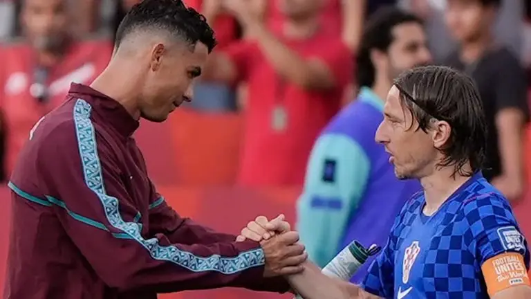 2026年世界杯:葡萄牙2-1克罗地亚 - 克里斯蒂亚诺·罗纳尔多的梦想在VAR争议中得以延续