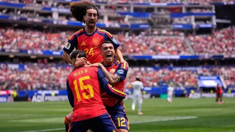 2026年世界杯:西班牙3-0奥地利 - 米克尔·奥亚萨瓦尔表现出色,助力欧洲冠军轻松晋级16强